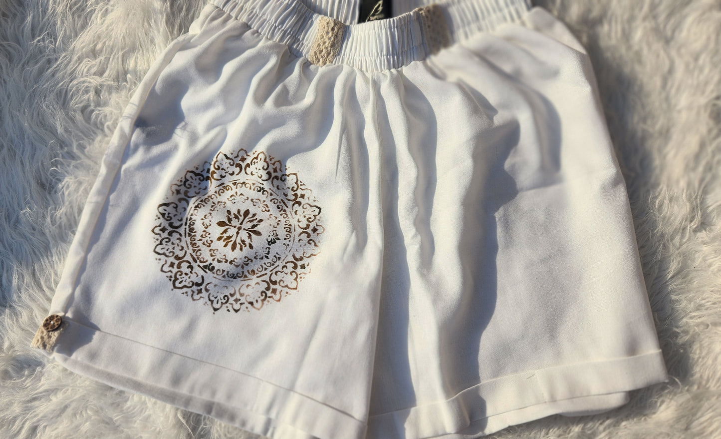 White Linen Painting Short
