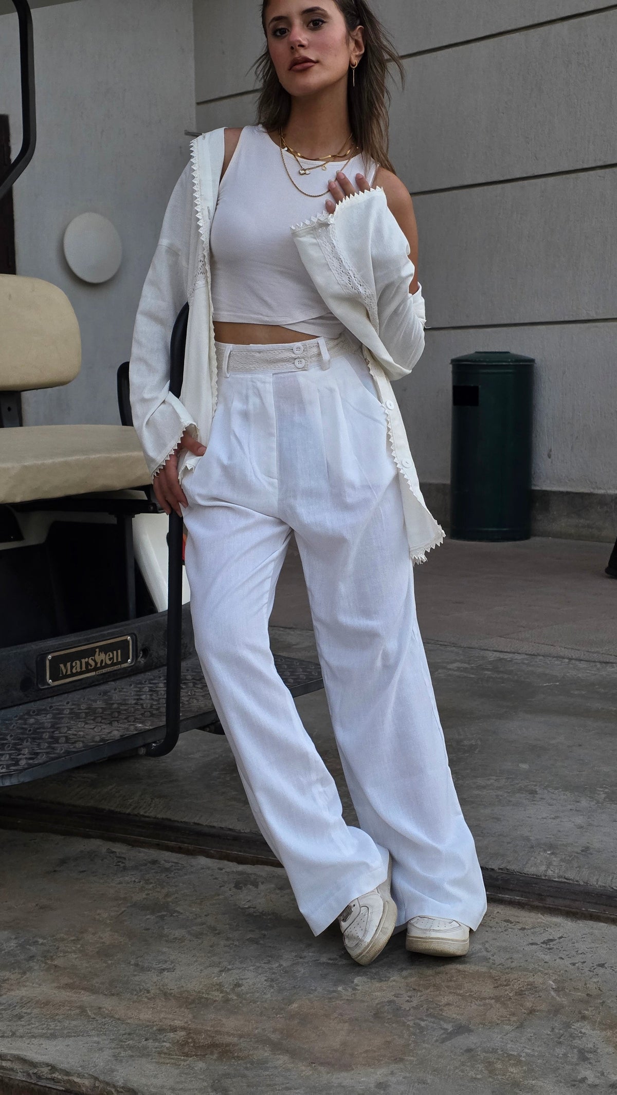 Lace-Trim Relaxed blouse