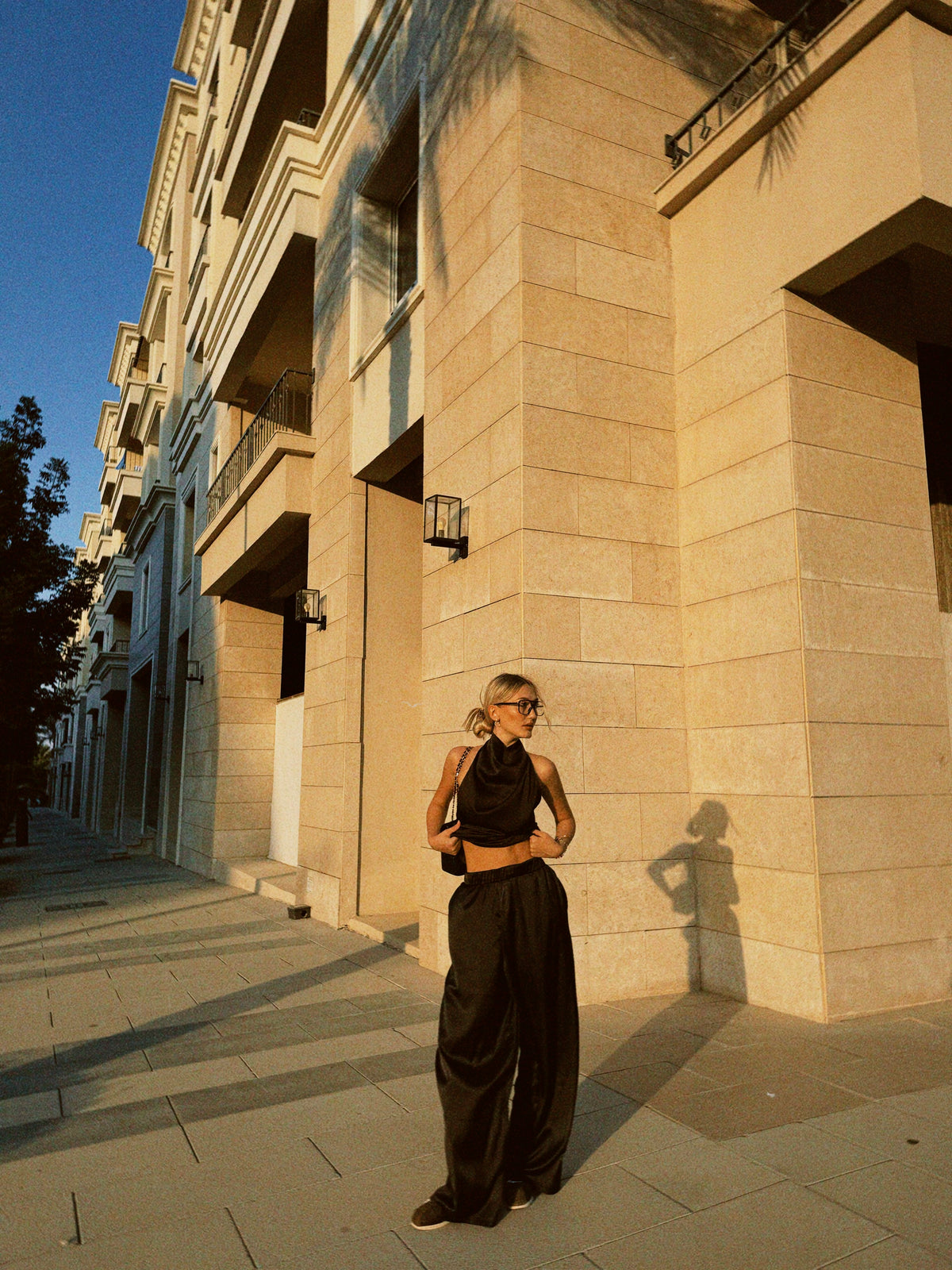 Flowing Wide-Leg Pants